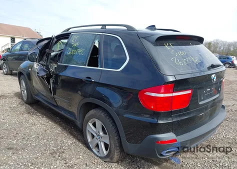 2008 BMW X5 4.8I z USA, uszkodzony, nr VIN 5UXFE835X8LZ36816
